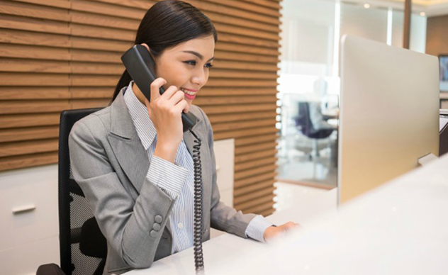 Tiếp nhận thông tin và tư vấn khách hàng